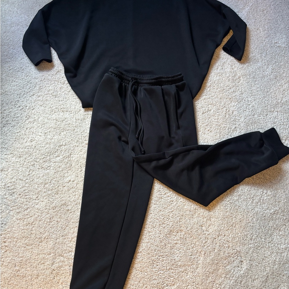 Charlotte Avery Scuba Jogger Set